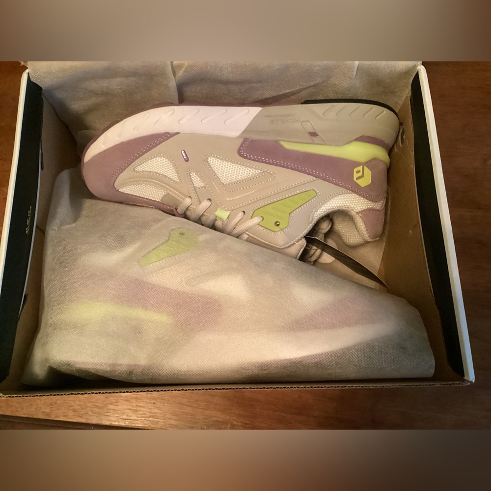 Fitville 9.5 W2E Women's Rebound Core Shoes